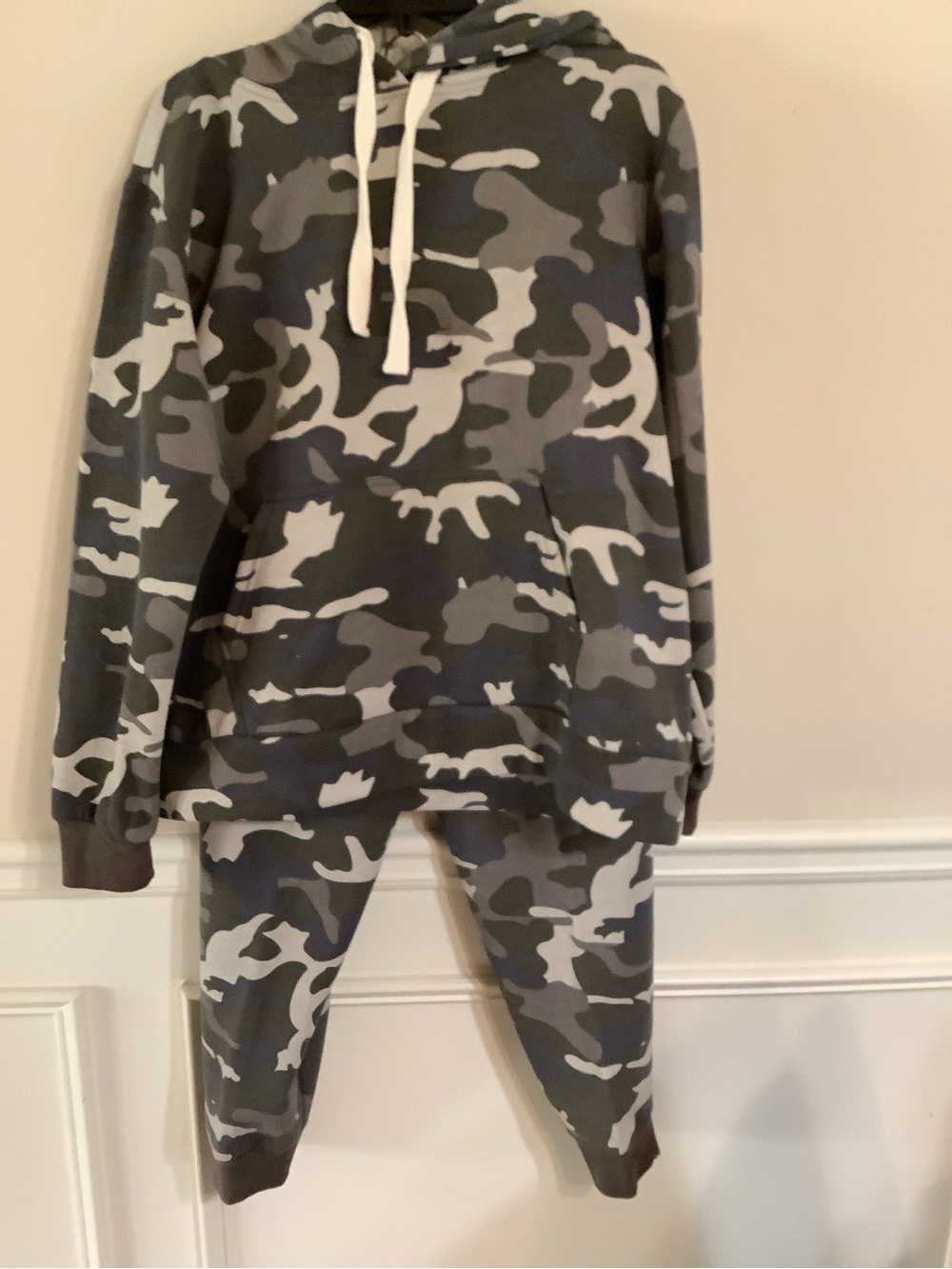 Zenana Outfitters women’s Gray Camouflage Hoodie & Joggers Set